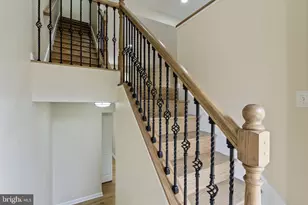 7388 Hickory Log Cir, Columbia, MD 21045 - Photo 22