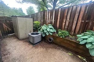 9574 Standon Pl, Columbia, MD 21045 - Photo 16