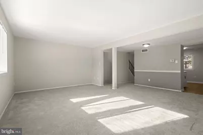 7047 Knighthood Lane, Columbia, MD 21045 - Photo 12