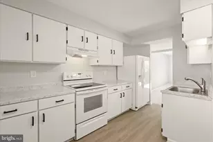 7047 Knighthood Ln, Columbia, MD 21045 - Photo 4