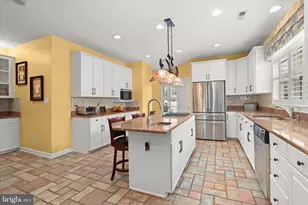 8061 Hunterbrooke Ln, Fulton, MD 20759 - Photo 16