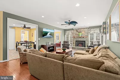 8061 Hunterbrooke Lane, Fulton, MD 20759 - Photo 12