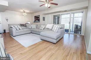 5478 Cedar Ln, Columbia, MD 21044 - Photo 4