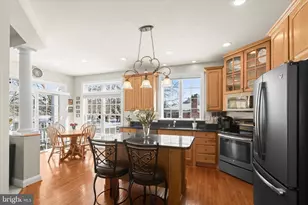 10800 Robin Lynn Dr, Ellicott City, MD 21042 - Photo 4