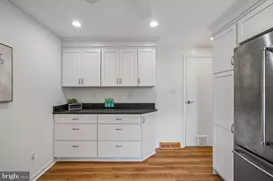 5209 Windmill Ln, Columbia, MD 21044 - Photo 18