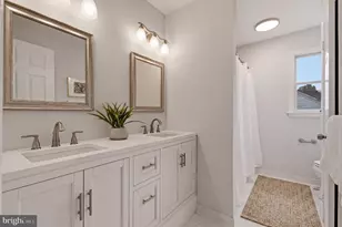 10319 Bassett Hall Ct, Ellicott City, MD 21042 - Photo 56