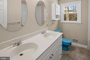 7926 Helmart Dr, Laurel, MD 20723 - Photo 28
