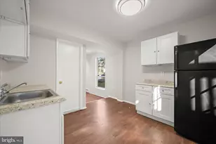 8106 Wooded Glen Ct, Ellicott City, MD 21043 - Photo 32