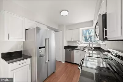 8106 Wooded Glen Court, Ellicott City, MD 21043 - Photo 10