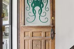 8556 Frederick Rd, Ellicott City, MD 21043 - Photo 2