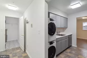 8573 Falls Run Rd, Ellicott City, MD 21043 - Photo 8