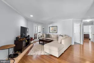 7634 Stony Creek Ln, Ellicott City, MD 21043 - Photo 6