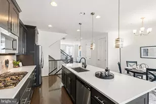 7205 Barry Ln, Elkridge, MD 21075 - Photo 4