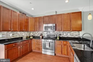 6022 Maple Hill Rd, Ellicott City, MD 21043 - Photo 8