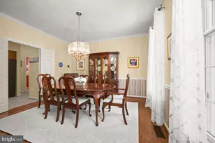 9733 Starling Rd, Ellicott City, MD 21042 - Photo 10