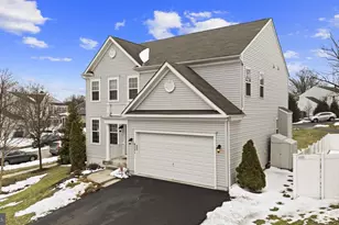 6201 Walter Wy, Ellicott City, MD 21043 - Photo 2