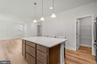 9425 Fairview Ave, Laurel, MD 20723 - Photo 14