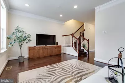 6021 Charles Crossing, Ellicott City, MD 21043 - Photo 8