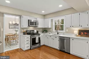 5100 Bonnie Brae Ct, Ellicott City, MD 21043 - Photo 14