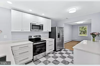 7405 Oakcrest Lane, Clarksville, MD 21029 - Photo 16