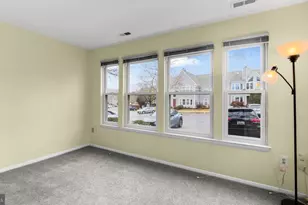 7740 Mayfair Cir, Ellicott City, MD 21043 - Photo 6