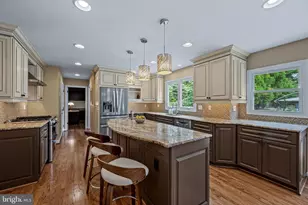 10315 Cromwell Ct, Ellicott City, MD 21042 - Photo 16