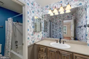 7229 Harbor Ln, Columbia, MD 21045 - Photo 32