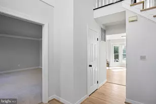 10390 Stansfield Rd, Laurel, MD 20723 - Photo 8