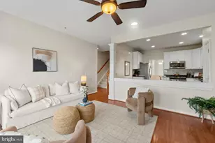 4104 Lotus Cir, Ellicott City, MD 21043 - Photo 14