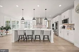 7936 Lawndale Cir, Columbia, MD 21044 - Photo 6