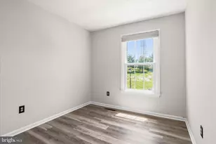 8800 Manahan Dr, Ellicott City, MD 21043 - Photo 32