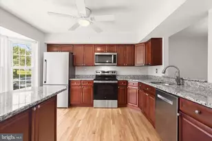 8800 Manahan Dr, Ellicott City, MD 21043 - Photo 2