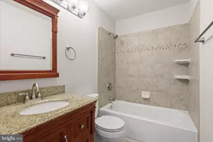 8800 Manahan Dr, Ellicott City, MD 21043 - Photo 36