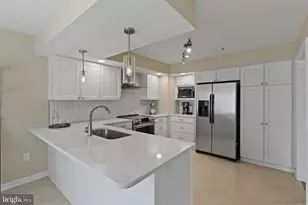 5736 April Journey, Columbia, MD 21044 - Photo 4