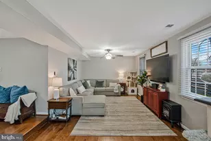 10204 Shaker Dr, Columbia, MD 21046 - Photo 6