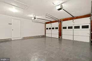 10204 Shaker Dr, Columbia, MD 21046 - Photo 4