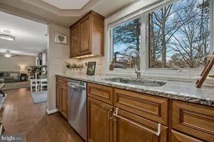 10204 Shaker Dr, Columbia, MD 21046 - Photo 16