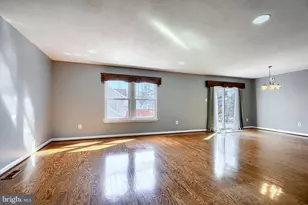 3603 Mill Lawn Ct, Ellicott City, MD 21043 - Photo 6