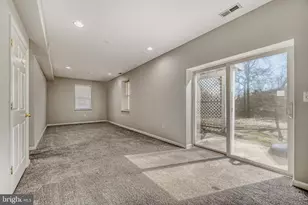 8375 Mitzy Ln, Ellicott City, MD 21043 - Photo 12