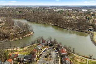 7263 Dockside Ln, Columbia, MD 21045 - Photo 2