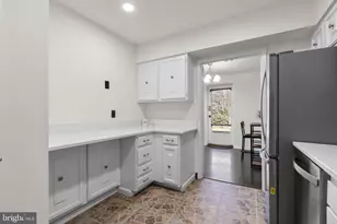 10051 Windstream Dr, Columbia, MD 21044 - Photo 18