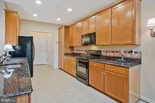 8856 Warm Granite Dr, Columbia, MD 21045 - Photo 20