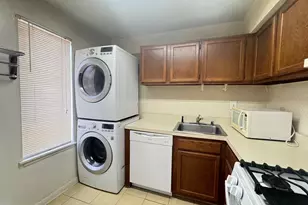 5482 Cedar Ln, Columbia, MD 21044 - Photo 12