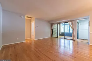 5482 Cedar Ln, Columbia, MD 21044 - Photo 2