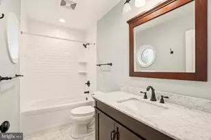 8875 Carrollton Ave, Savage, MD 20763 - Photo 16