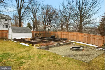 8875 Carrollton Avenue, Savage, MD 20763 - Photo 22