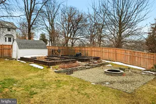 8875 Carrollton Ave, Savage, MD 20763 - Photo 22