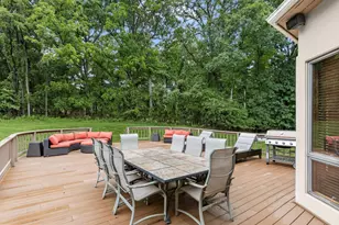 13304 Ridgewood Dr, Ellicott City, MD 21042 - Photo 10