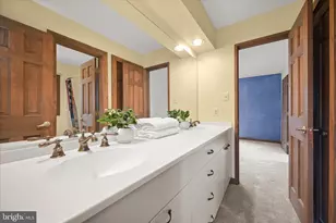 13304 Ridgewood Dr, Ellicott City, MD 21042 - Photo 42