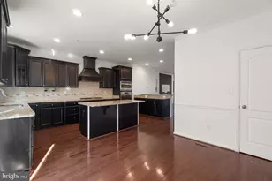 8020 Ravenclaw Rd, Elkridge, MD 21075 - Photo 10